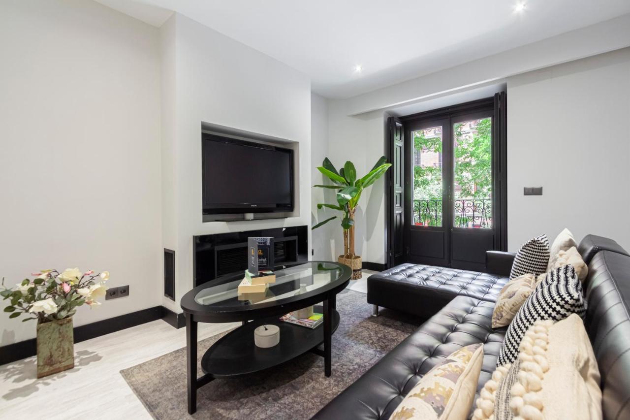 Apa 1256 Apartment มาดริด ภายนอก รูปภาพ