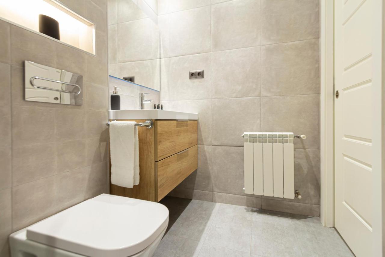 Apa 1256 Apartment มาดริด ภายนอก รูปภาพ